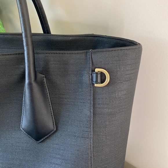 Dagne Dover Classic Signature Tote in Graphite - Picture 4 of 16